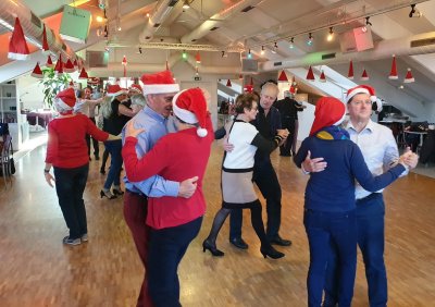 Das Dezember-Chlausen-Tanz-Kaffee 2019